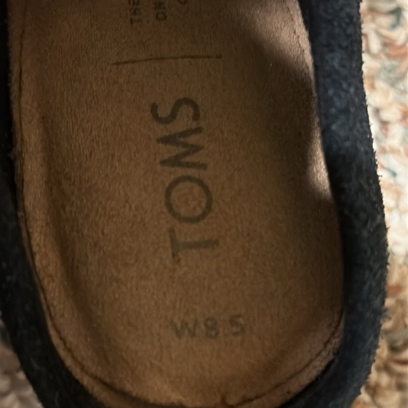 Toms Black Chunky Heel Suede Mules with Fringe - Picture 7 of 7